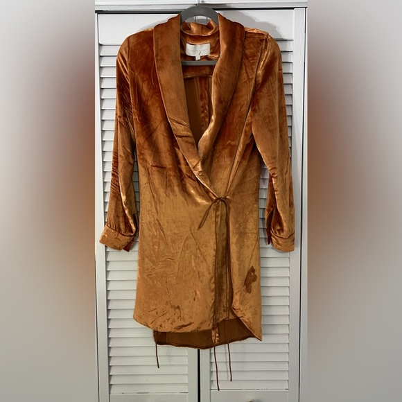 Michelle Mason Velvet Wrap Dress Jacket, Size 2 - Picture 2 of 6